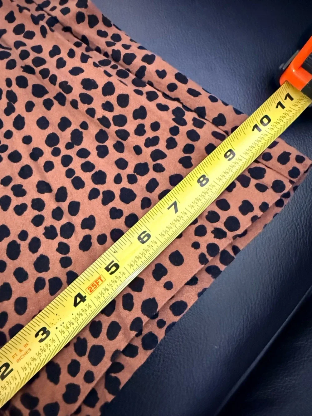 Old Navy Wide-Leg Leopard Print Pants in Brown and Black - Picture 4 of 7